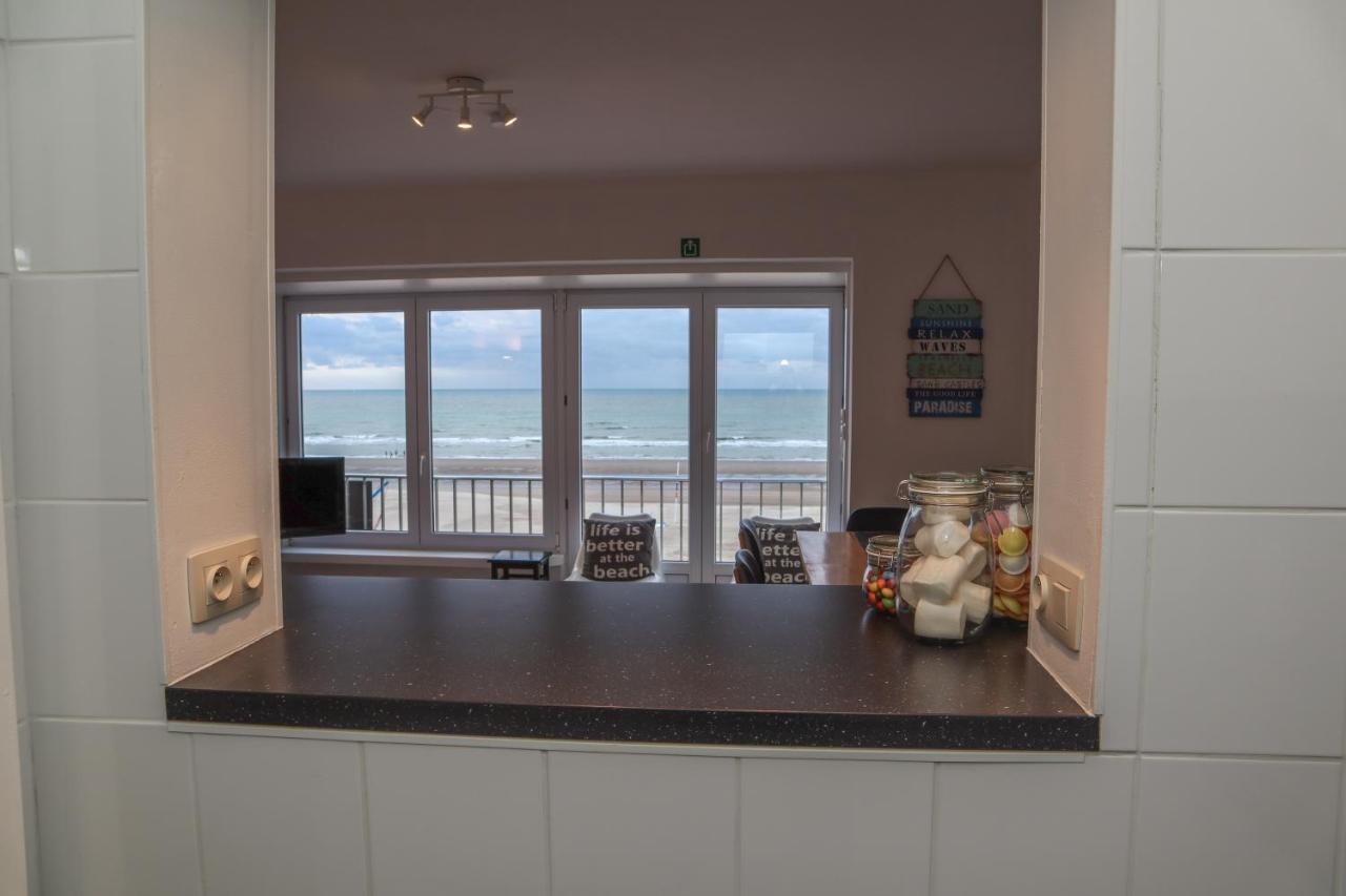 Modern Appartement Met Uniek Zeezicht Koksijde Exteriör bild