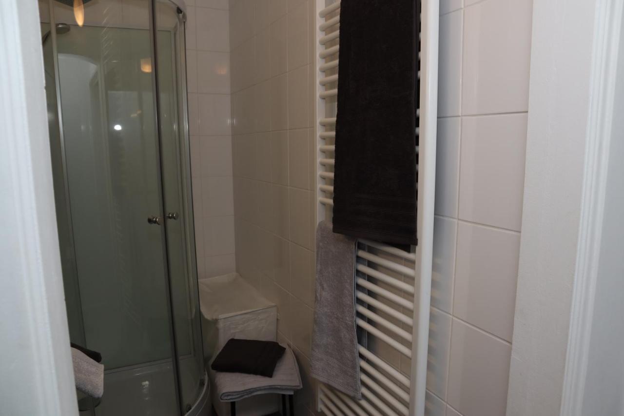 Modern Appartement Met Uniek Zeezicht Koksijde Exteriör bild