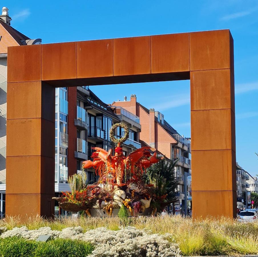 Modern Appartement Met Uniek Zeezicht Koksijde Exteriör bild