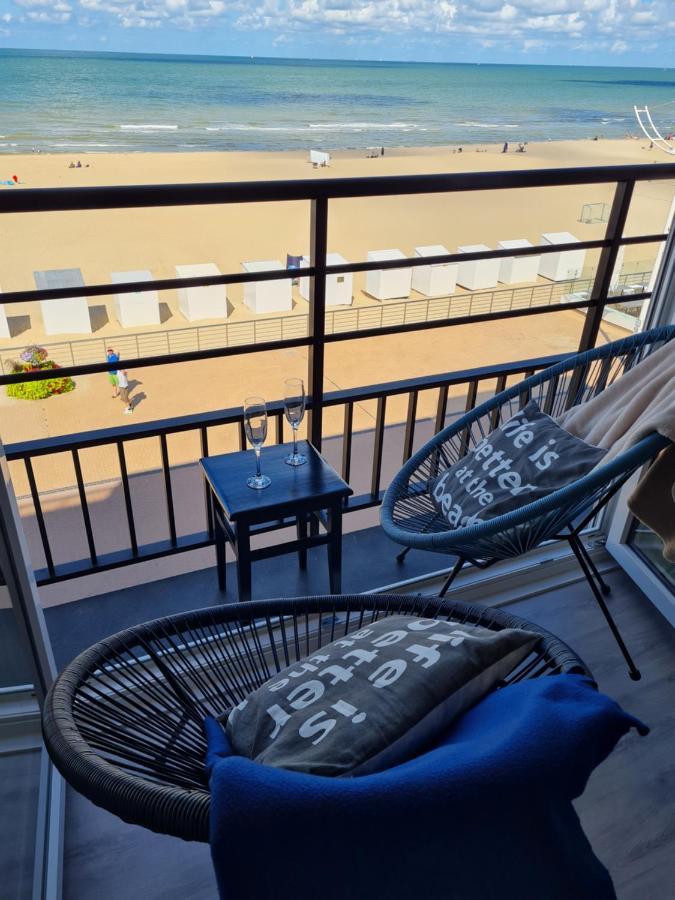 Modern Appartement Met Uniek Zeezicht Koksijde Exteriör bild